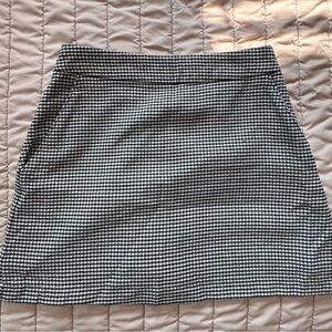 Abercrombie & Fitch Black and White Mini Skirt